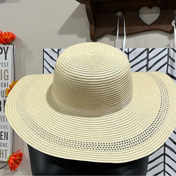 NWT Free Authority Outdoors Floppy Tan Sun Hat with UPF 50+, OSFM - Picture 14 of 15